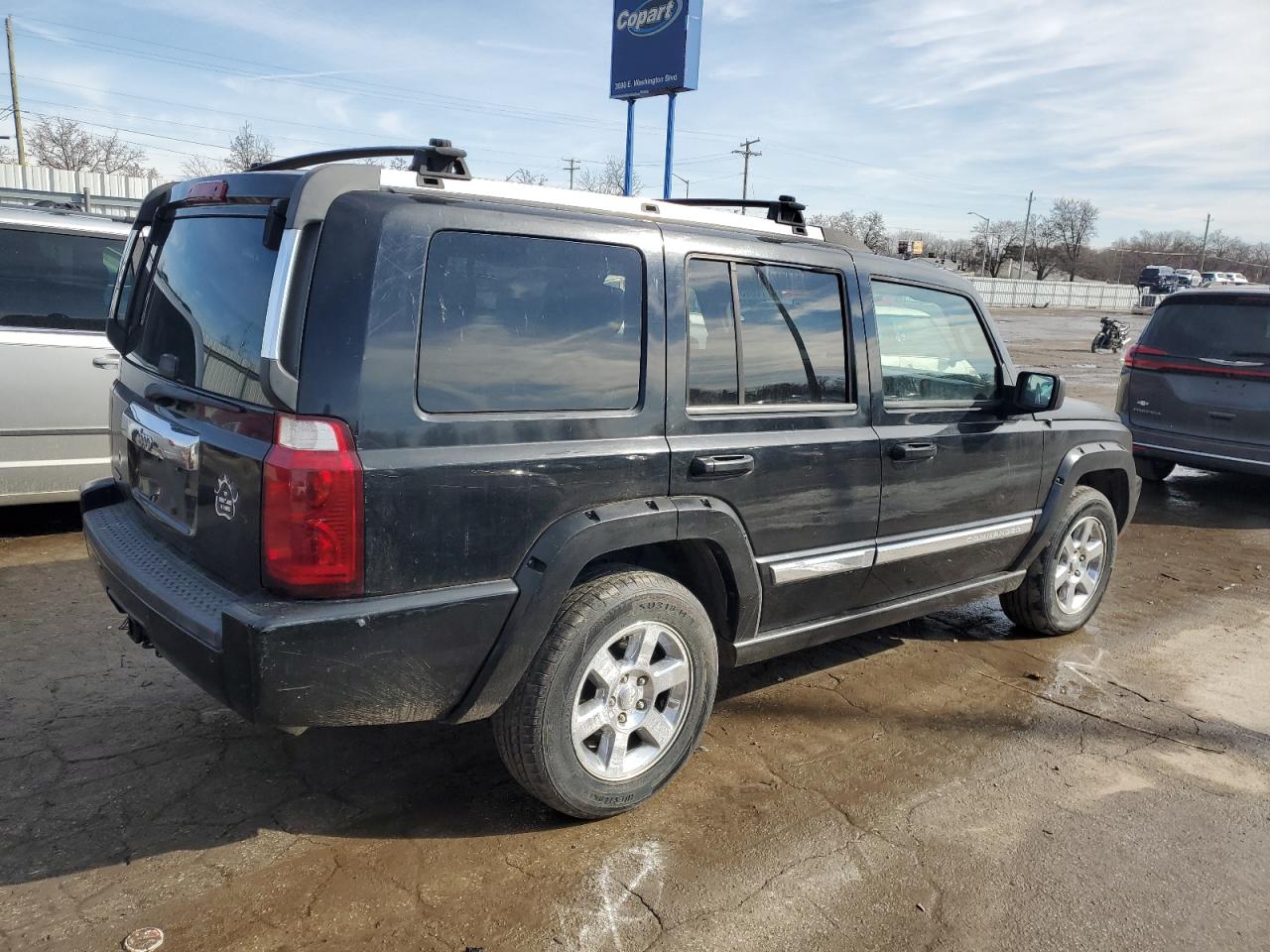 2006 Jeep Commander - Image 3