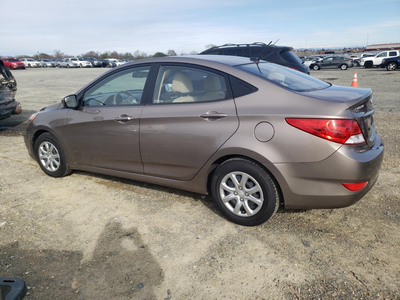 2014 Hyundai Accent - Image 2