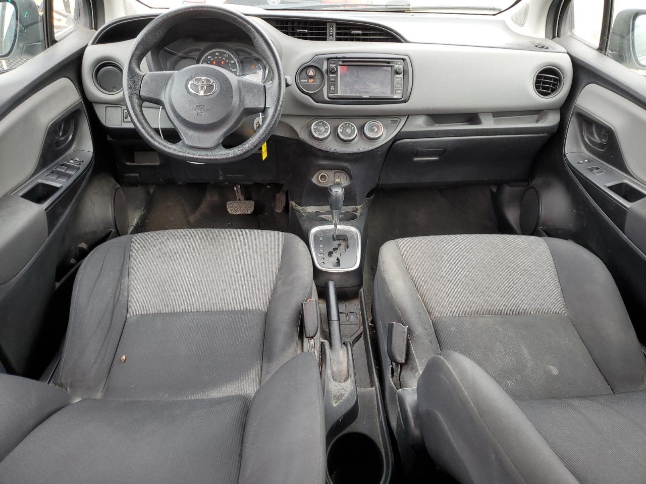 2015 Toyota Yaris - Image 8