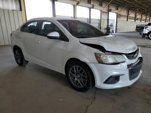 Sedans CHEVROLET SONIC 2017 Biały