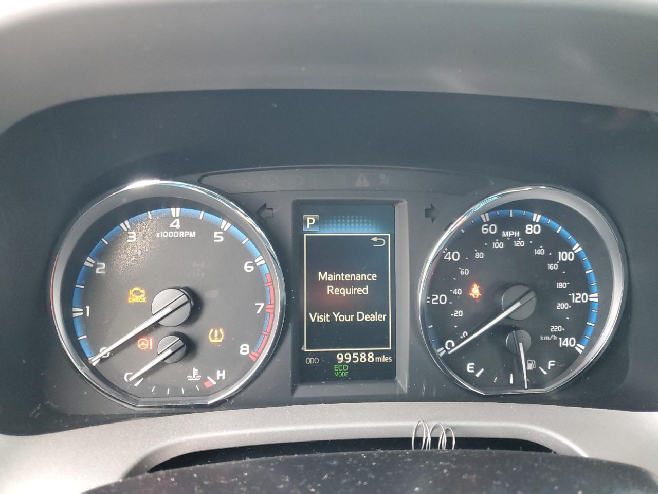 2016 Toyota RAV 4 - Image 9