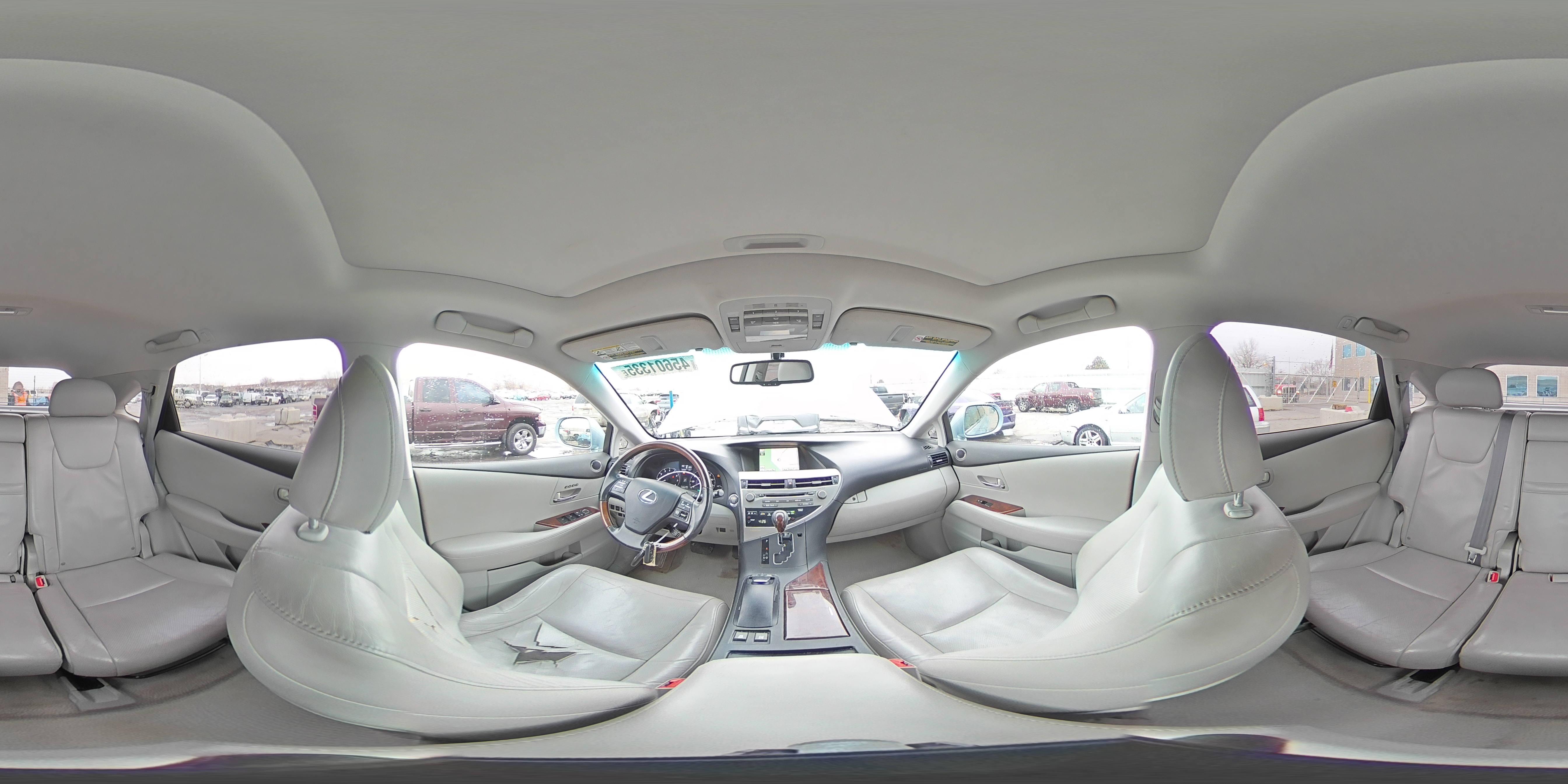 2012 Lexus RX - Image 16