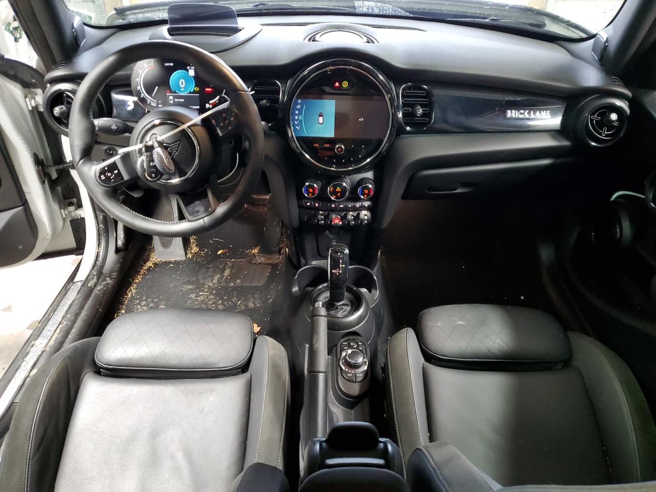 2022 MINI Cooper - Image 8
