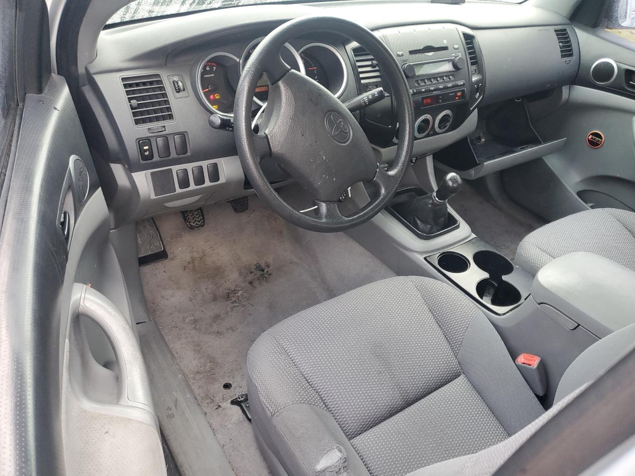 2006 Toyota Tacoma - Image 8