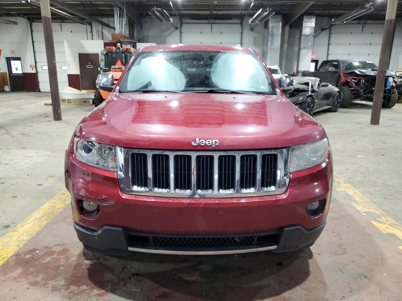 2013 Jeep Grand Cherokee - Image 5