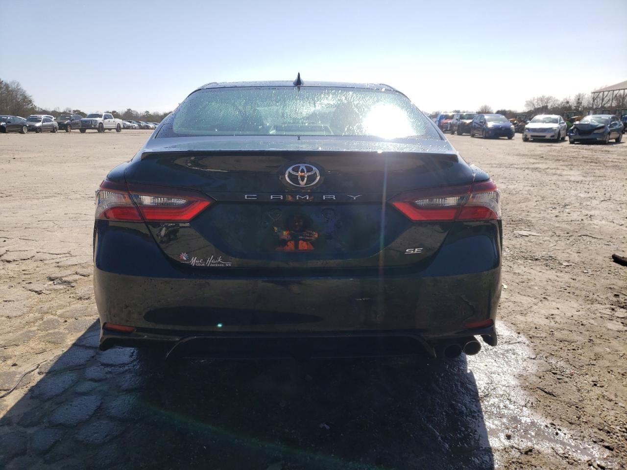 2021 Toyota Camry - Image 6