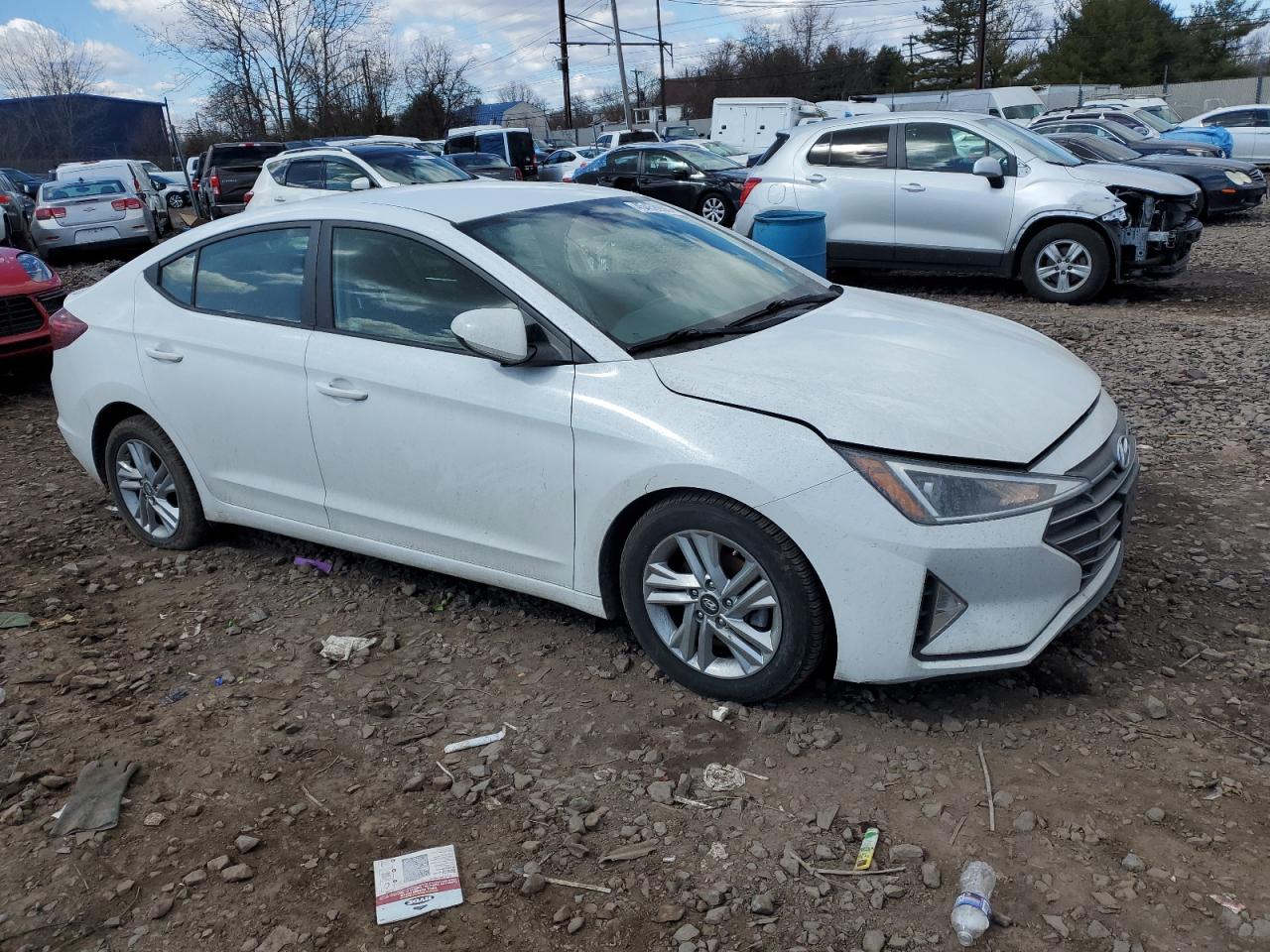 2020 Hyundai Elantra - Image 4
