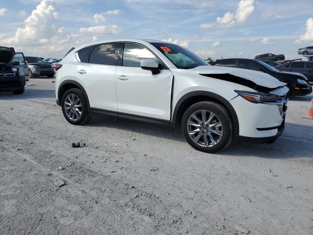 2021 Mazda CX-5 - Image 4