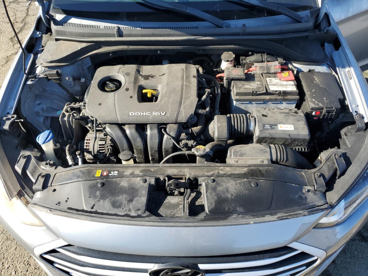 2017 Hyundai Elantra - Image 11
