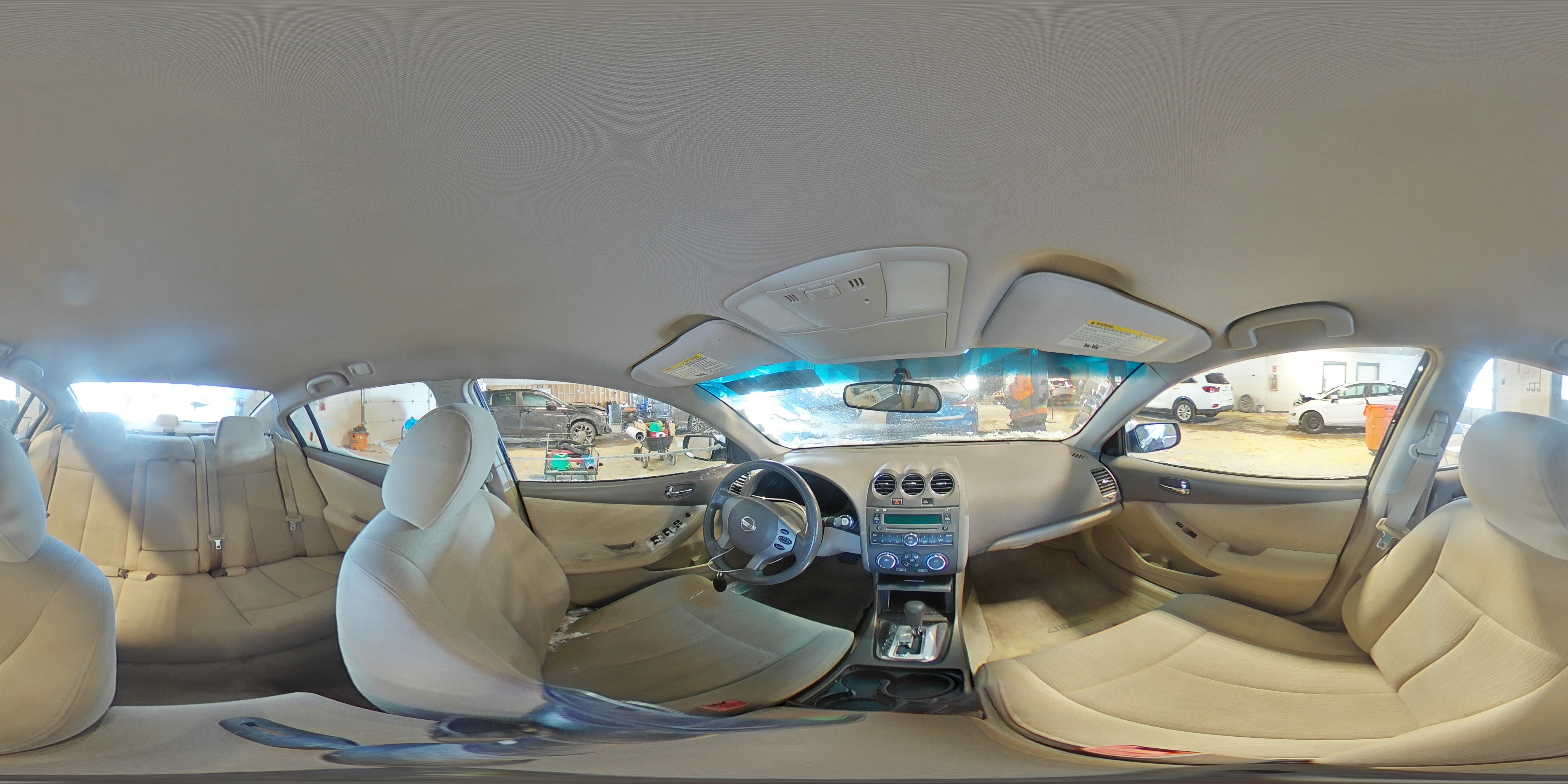 2011 Nissan Altima - Image 12