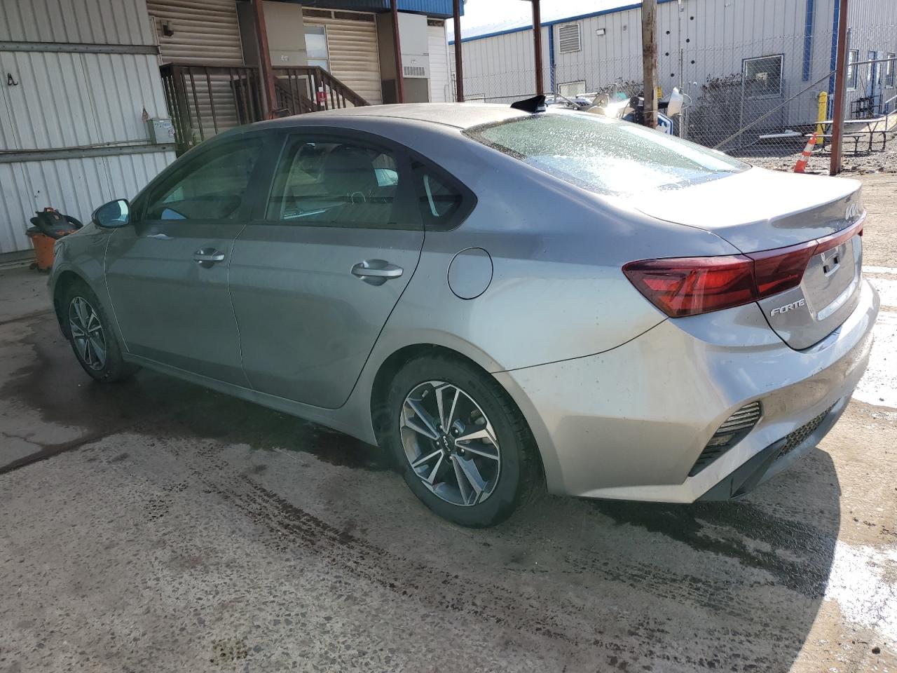 2023 Kia Forte - Image 2