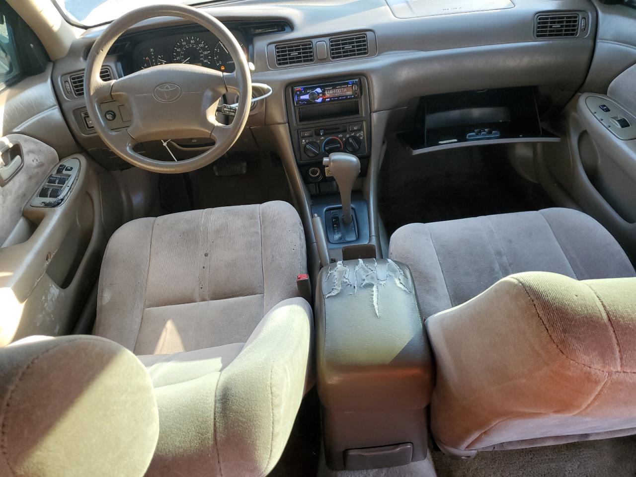 1999 Toyota Camry - Image 8