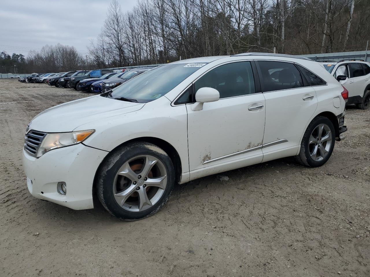 2011 Toyota Venza - Image 1
