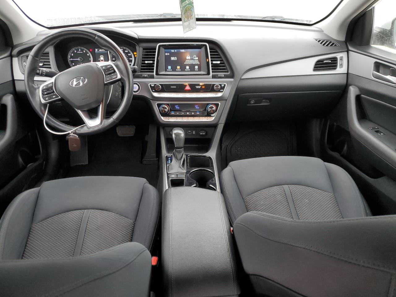 2019 Hyundai Sonata - Image 8