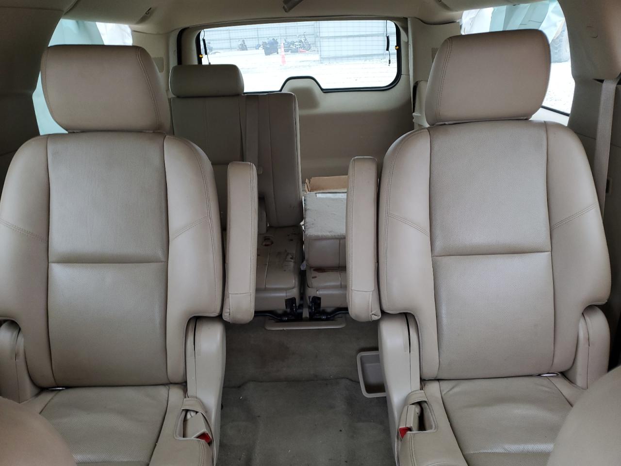 2014 GMC Yukon Xl Denali VIN: 1GKS1MEFXER241761 Lot: 46128465