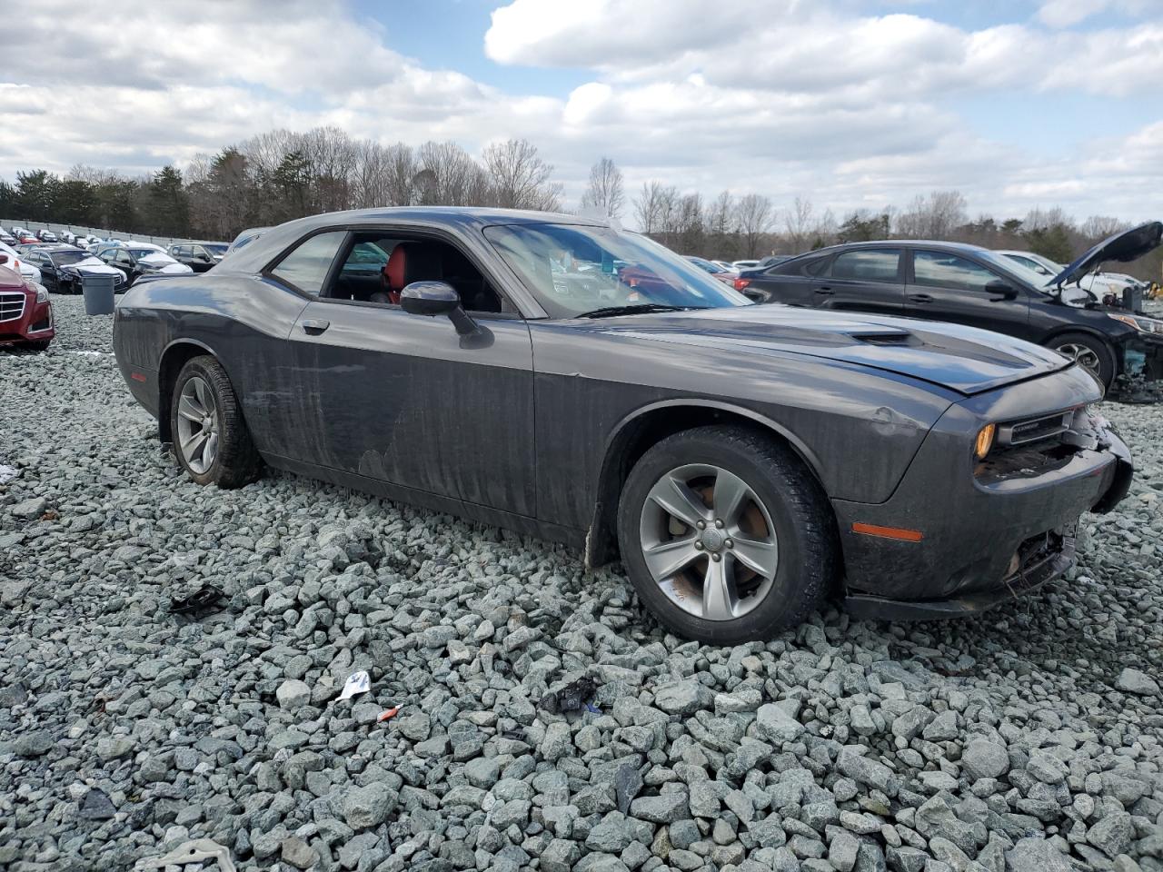 2019 Dodge Challenger - Image 4