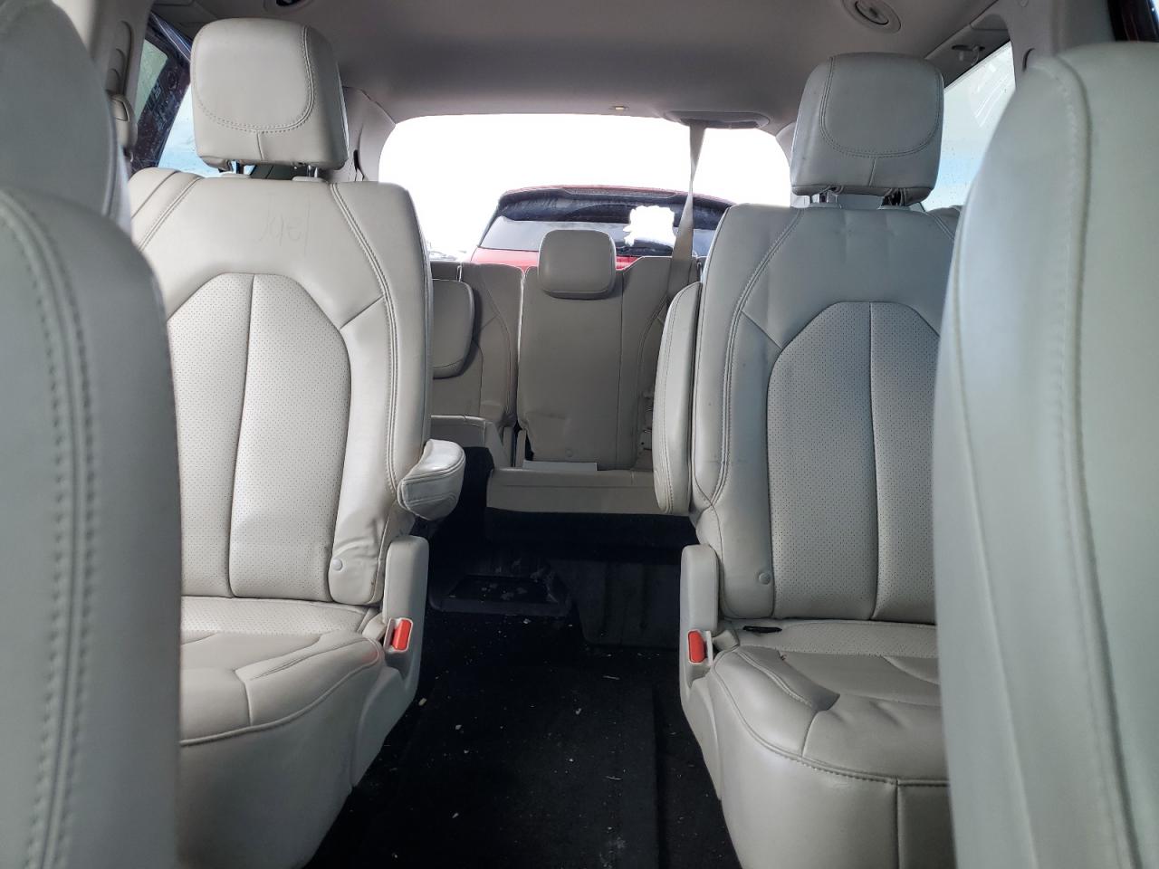 2021 Chrysler Voyager - Image 10