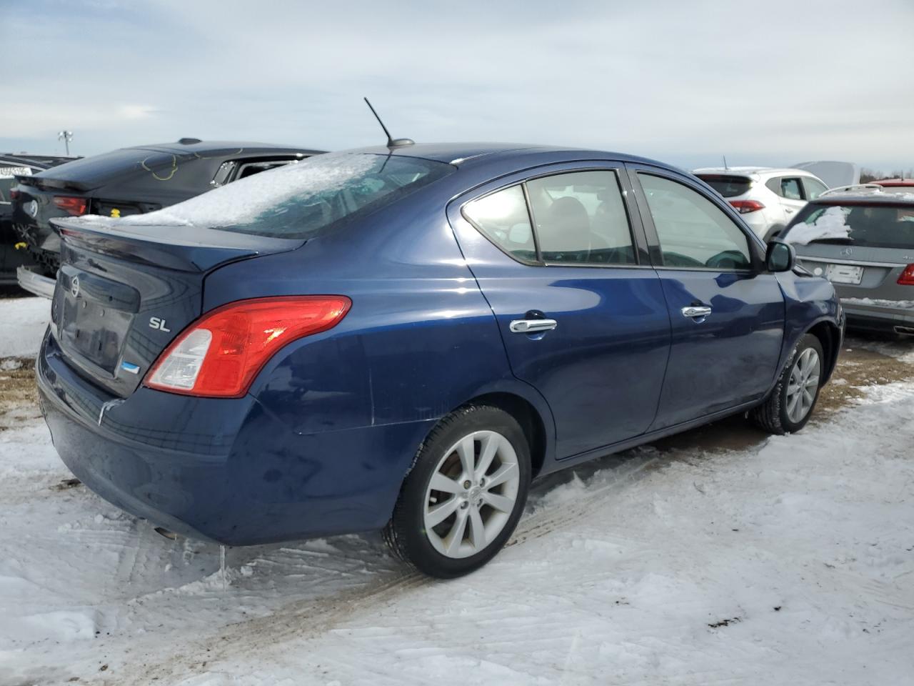 2014 Nissan Versa - Image 3