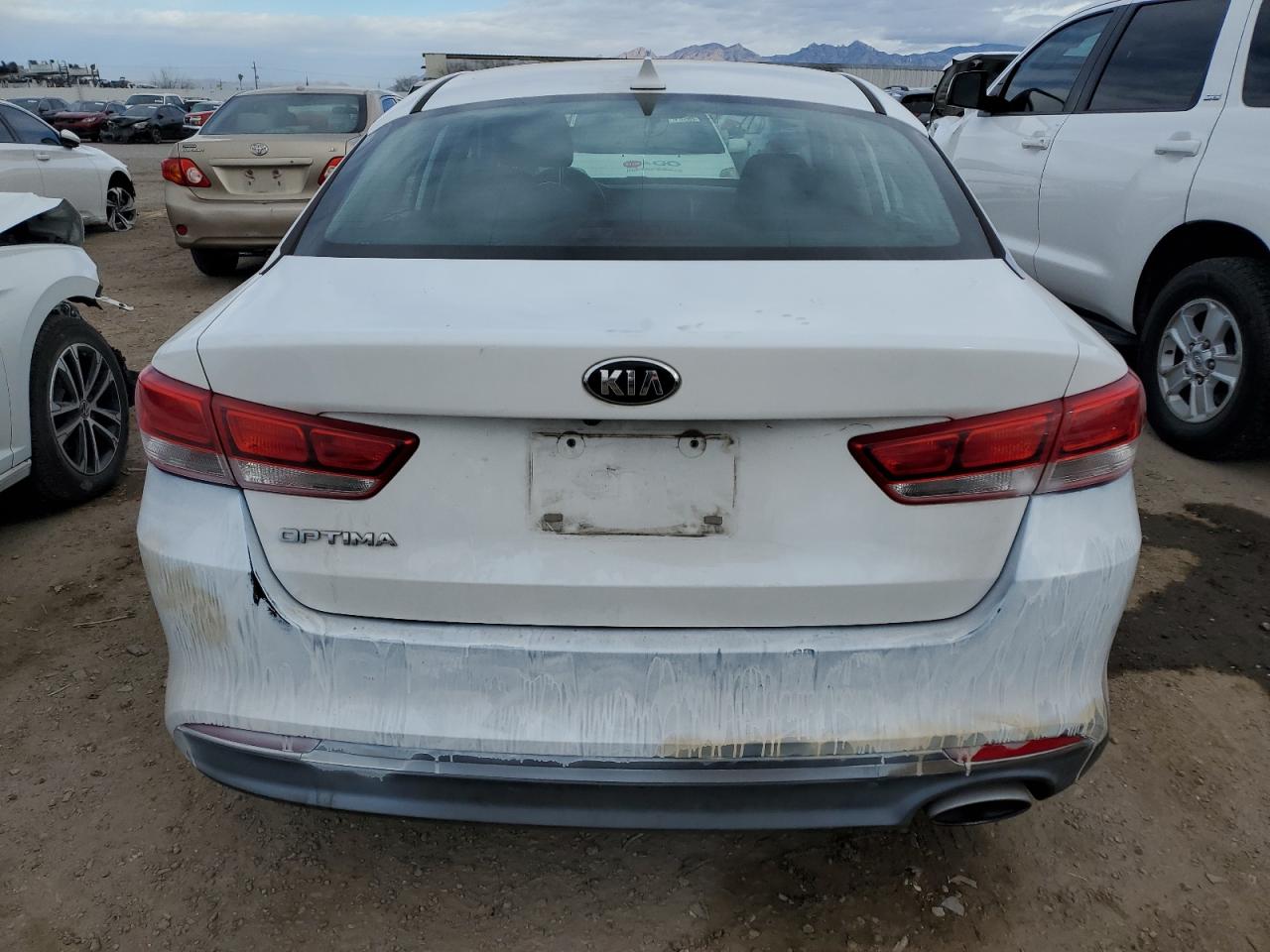 2016 Kia Optima - Image 6