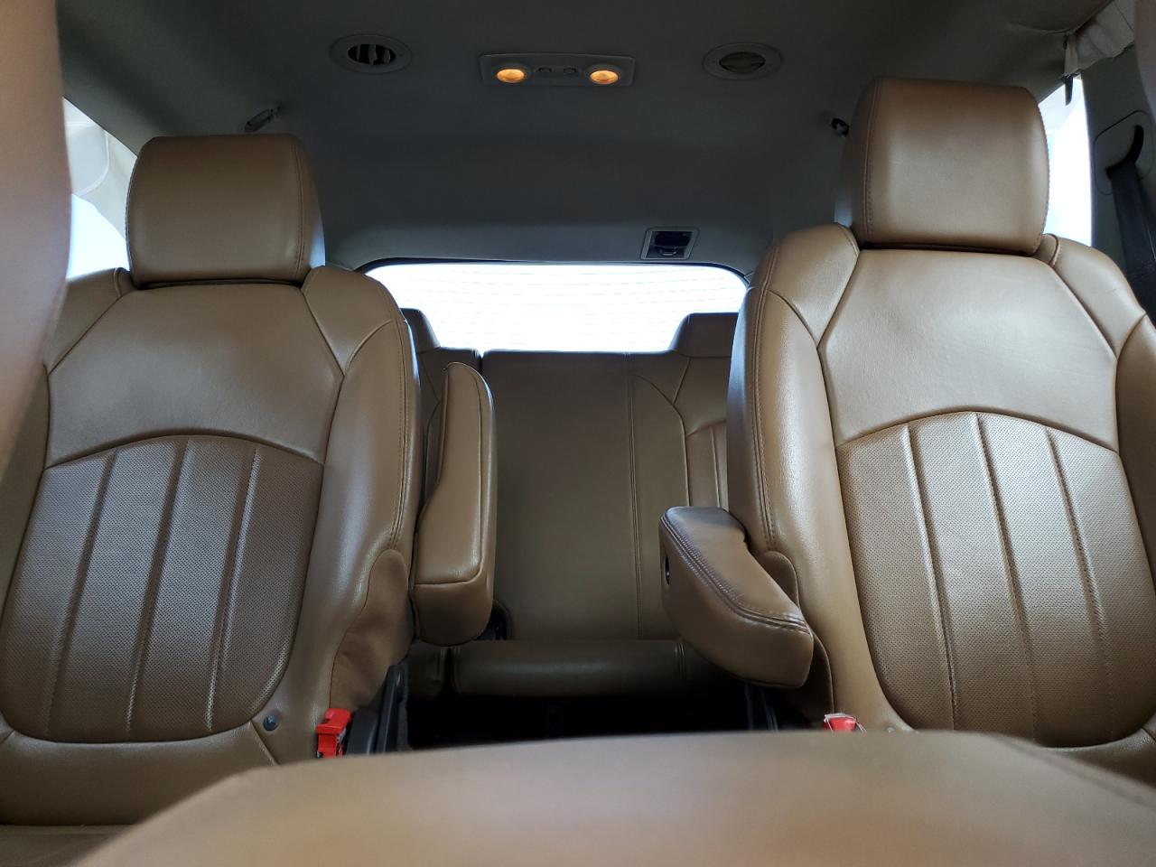 2016 Buick Enclave - Image 10