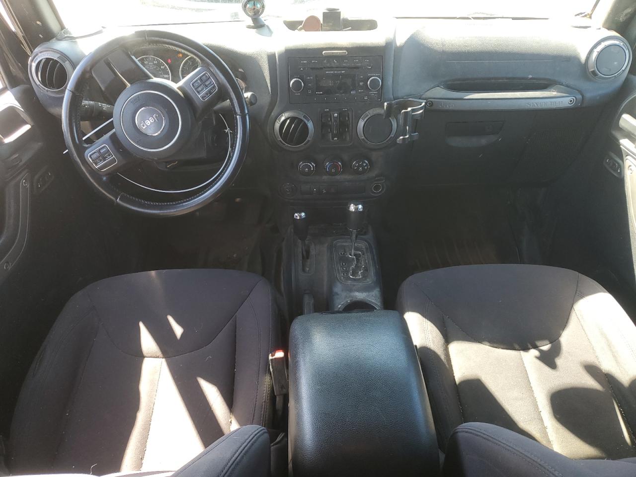 2016 Jeep Wrangler - Image 8