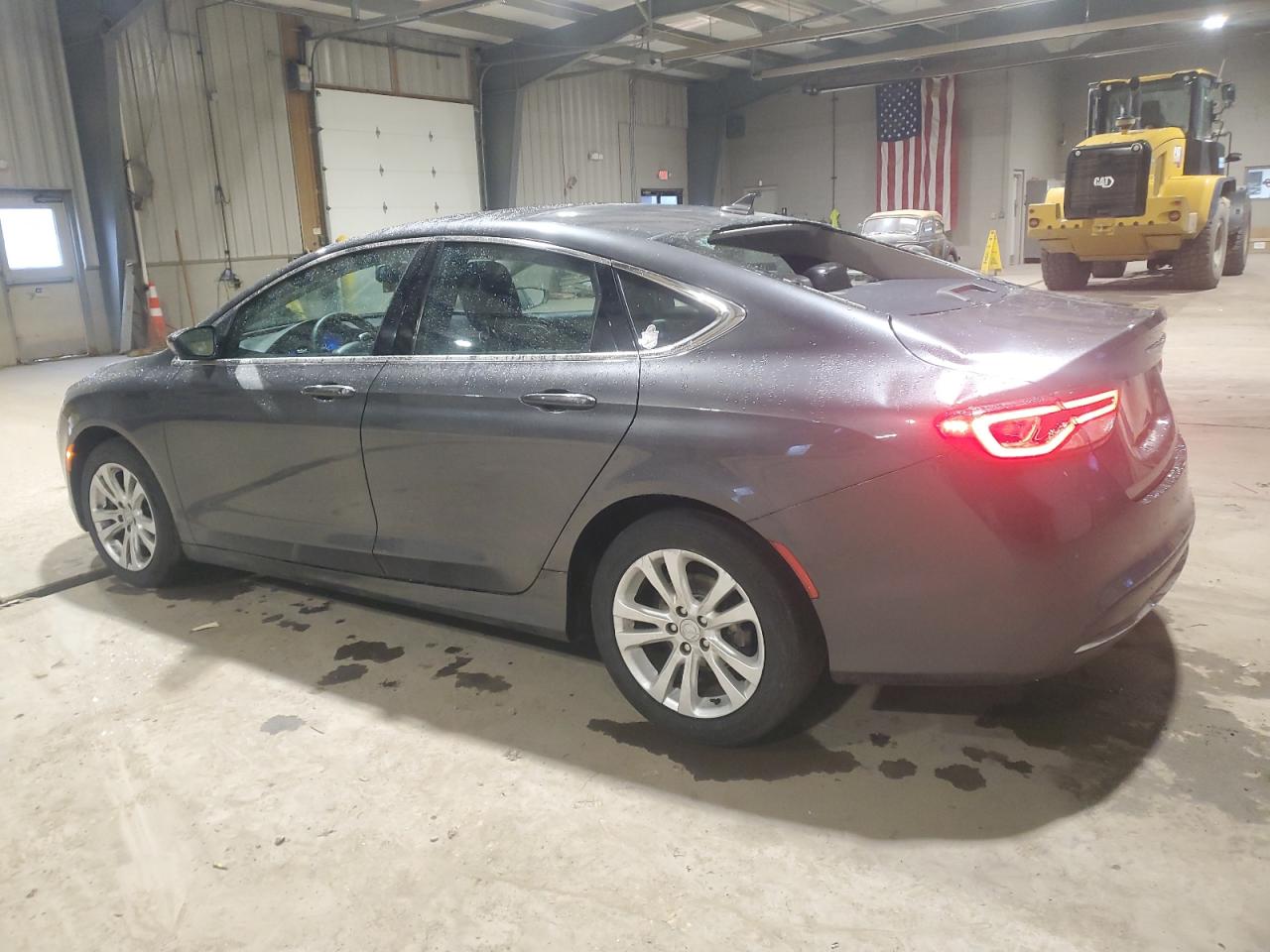 2017 Chrysler 200 - Image 2
