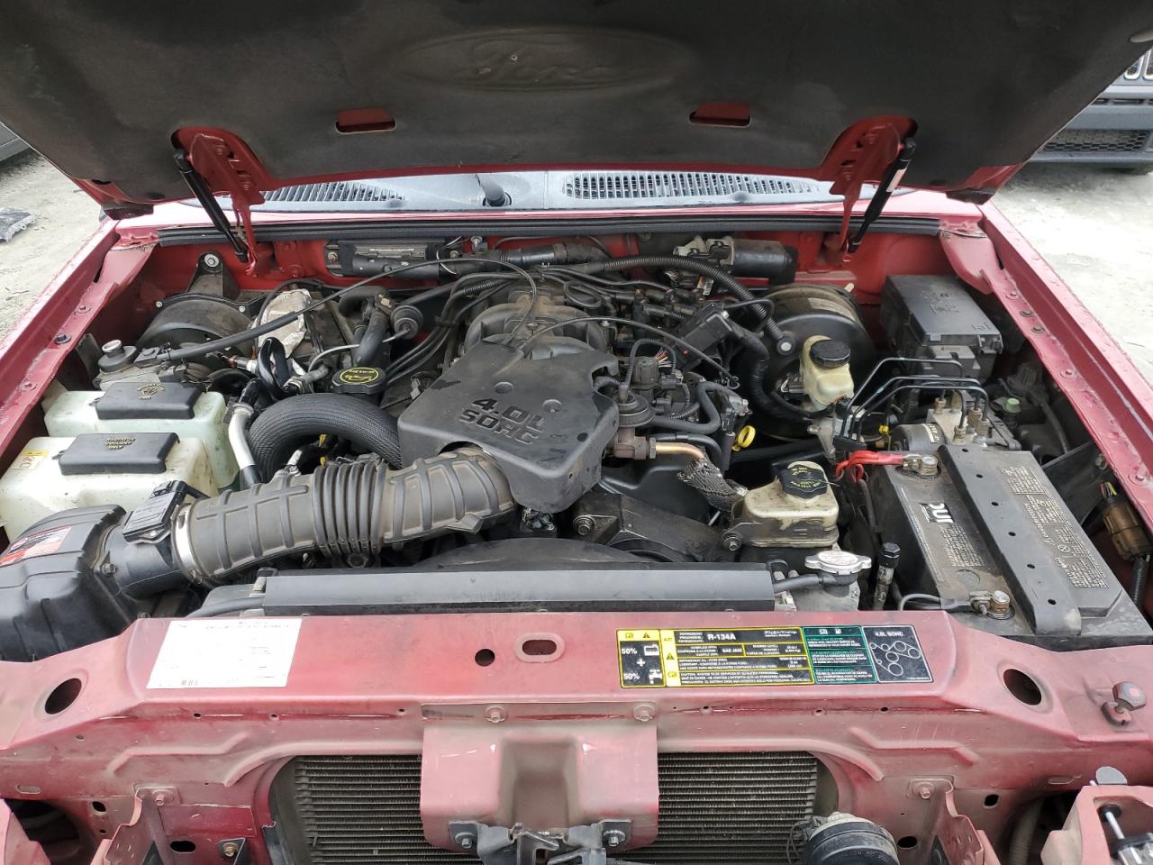 2005 Ford Explorer - Image 11