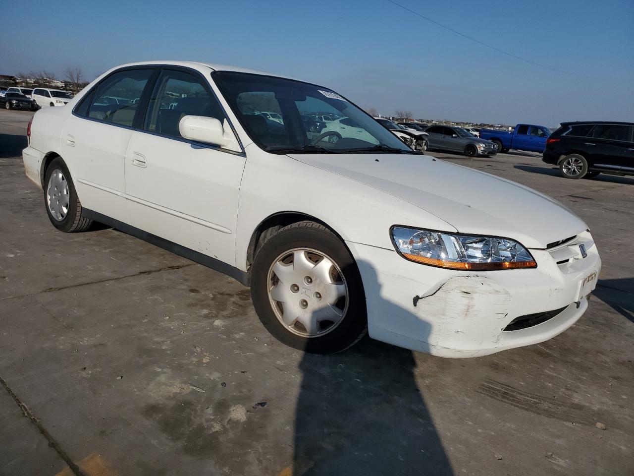 1998 Honda Accord - Image 4