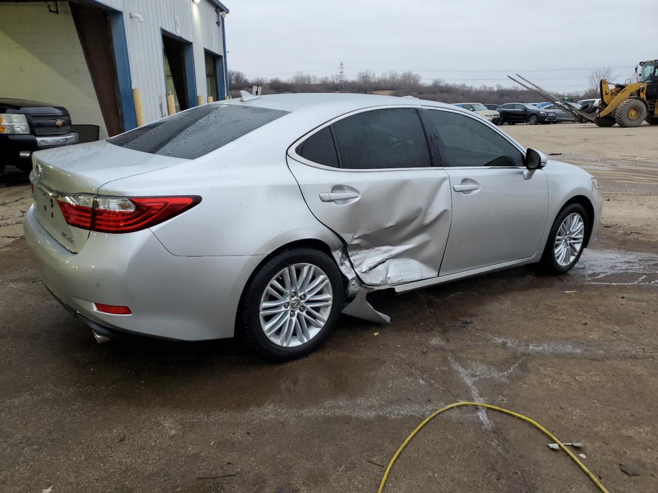 2013 Lexus ES - Image 3