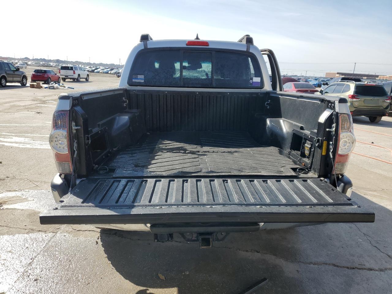 2013 Toyota Tacoma - Image 6