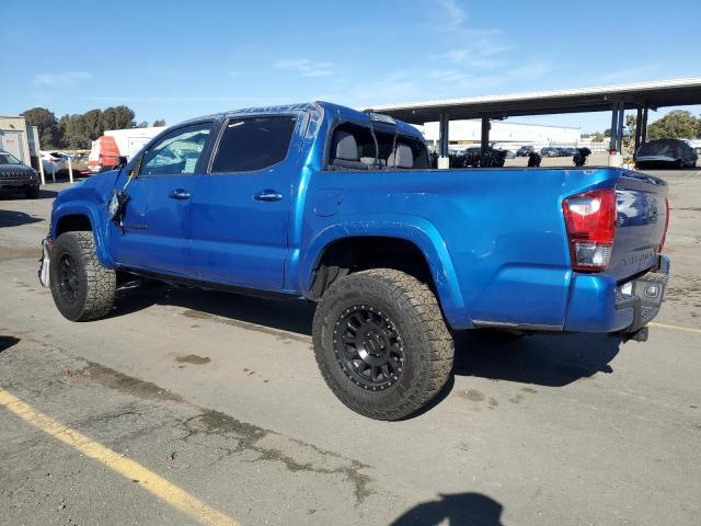  TOYOTA TACOMA 2017 Granatowy