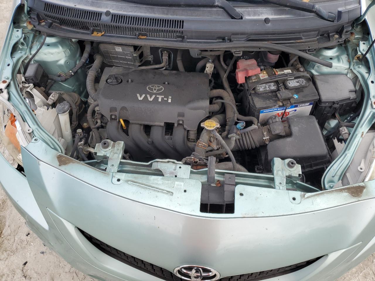 2010 Toyota Yaris - Image 13