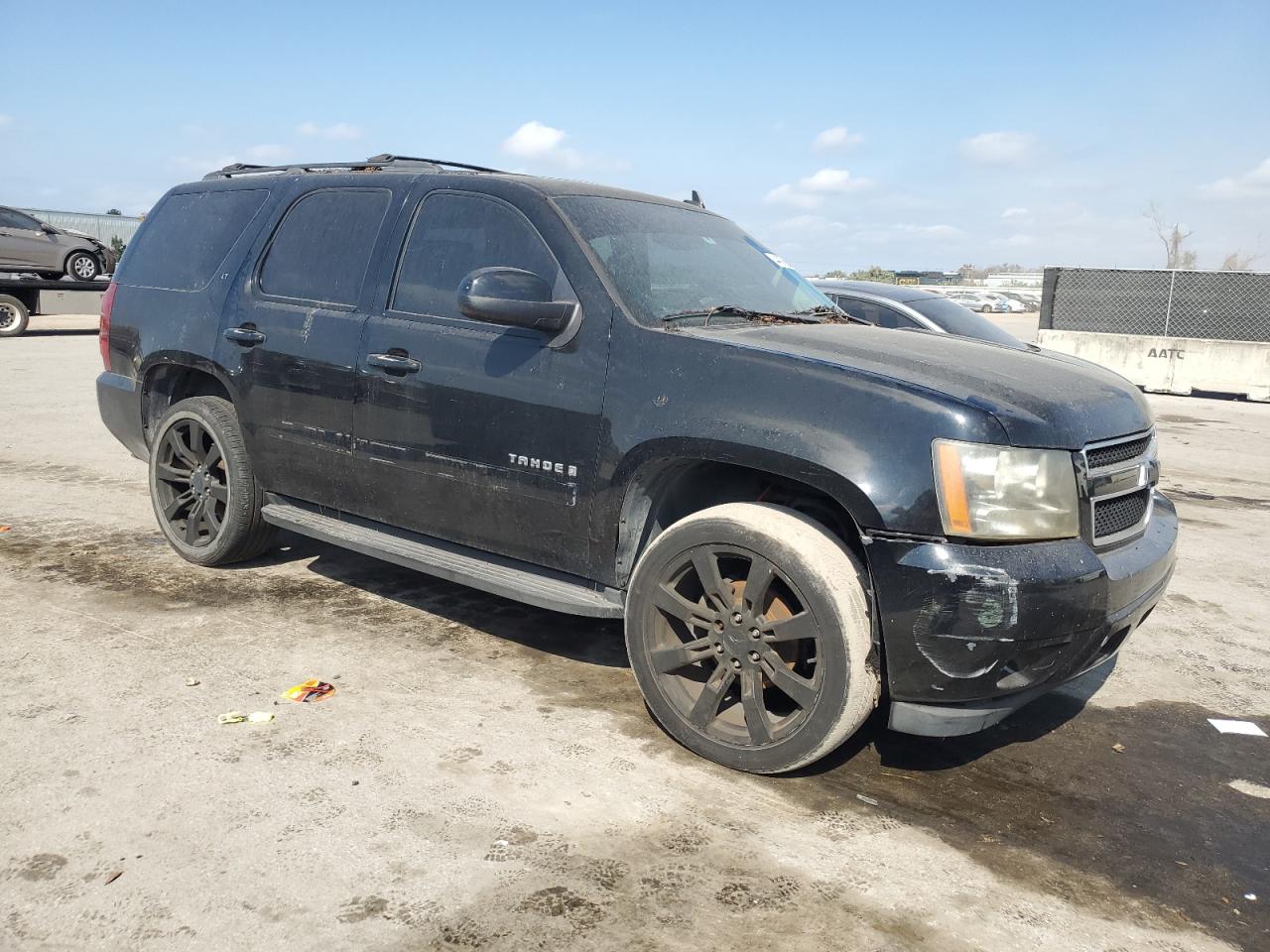 2009 Chevrolet Tahoe - Image 4