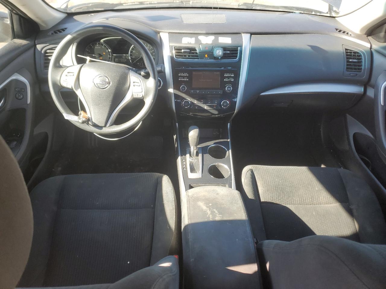 2015 Nissan Altima - Image 8