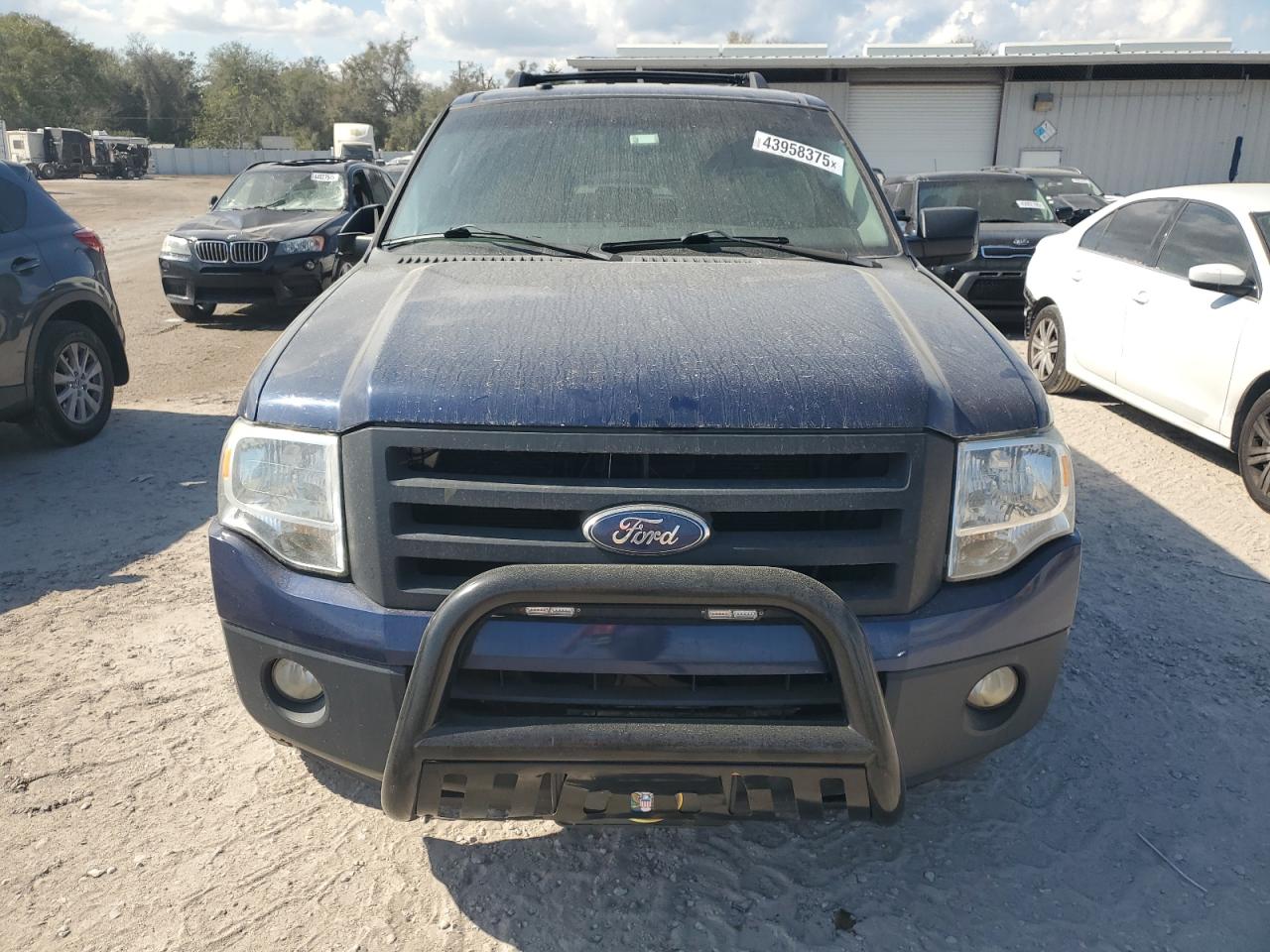 2011 Ford Expedition - Image 5