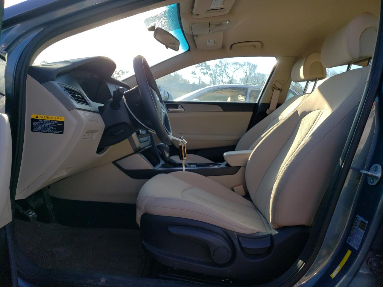 2015 Hyundai Sonata - Image 7
