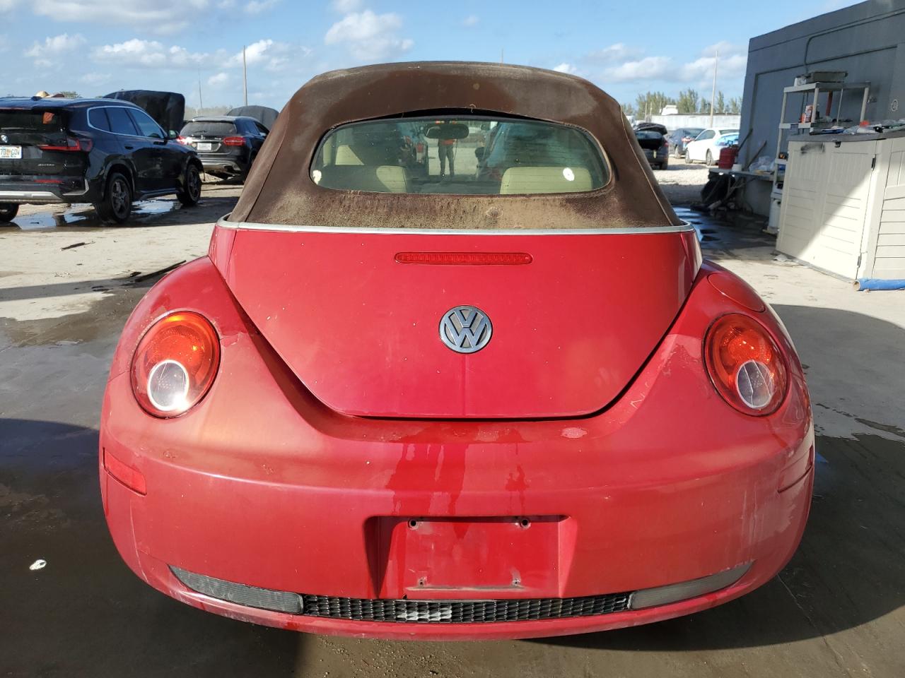 2006 Volkswagen New Beetle Convertible Option Package 1 VIN: 3VWRF31Y86M332914 Lot: 45090525