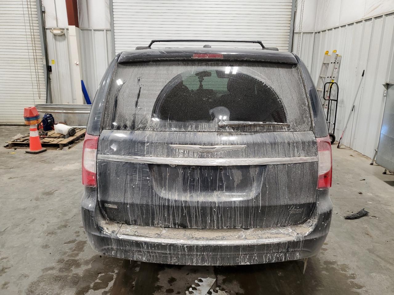 2014 Chrysler Town & Country Touring L VIN: 2C4RC1CG4ER215133 Lot: 45838035