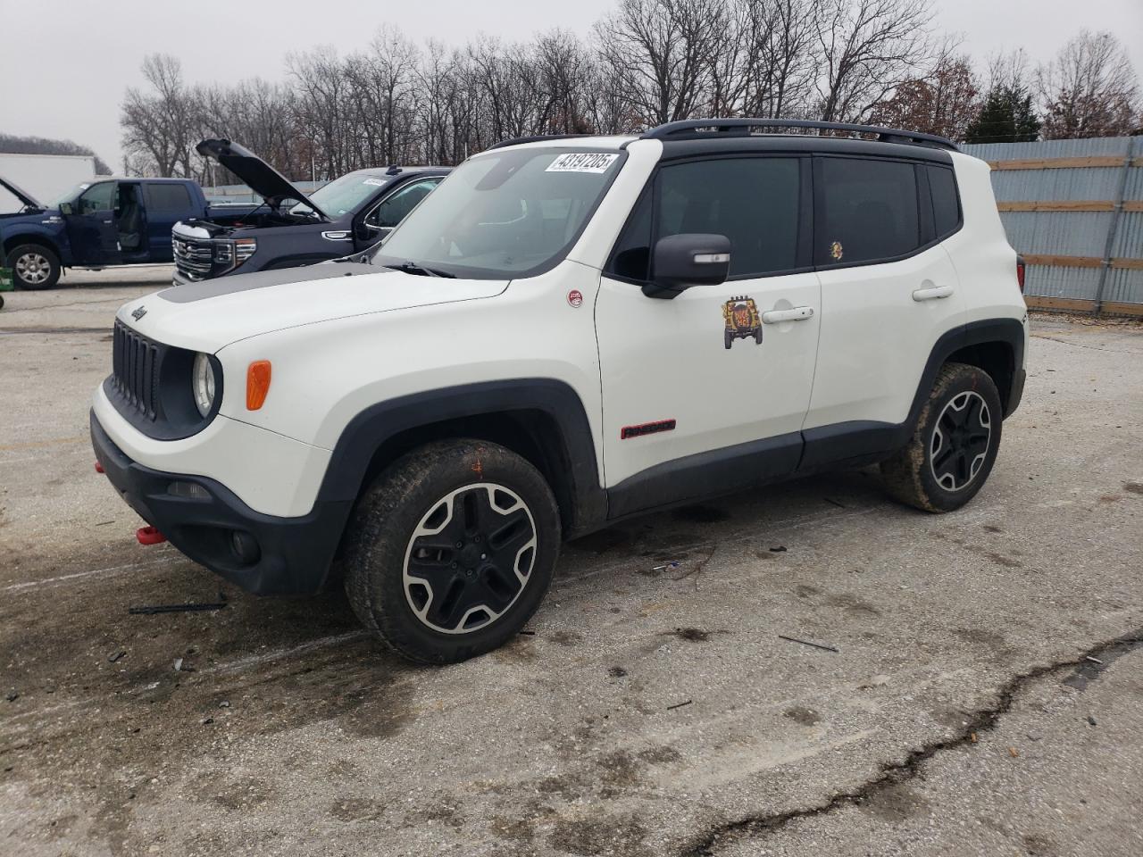 2015 Jeep Renegade - Image 1