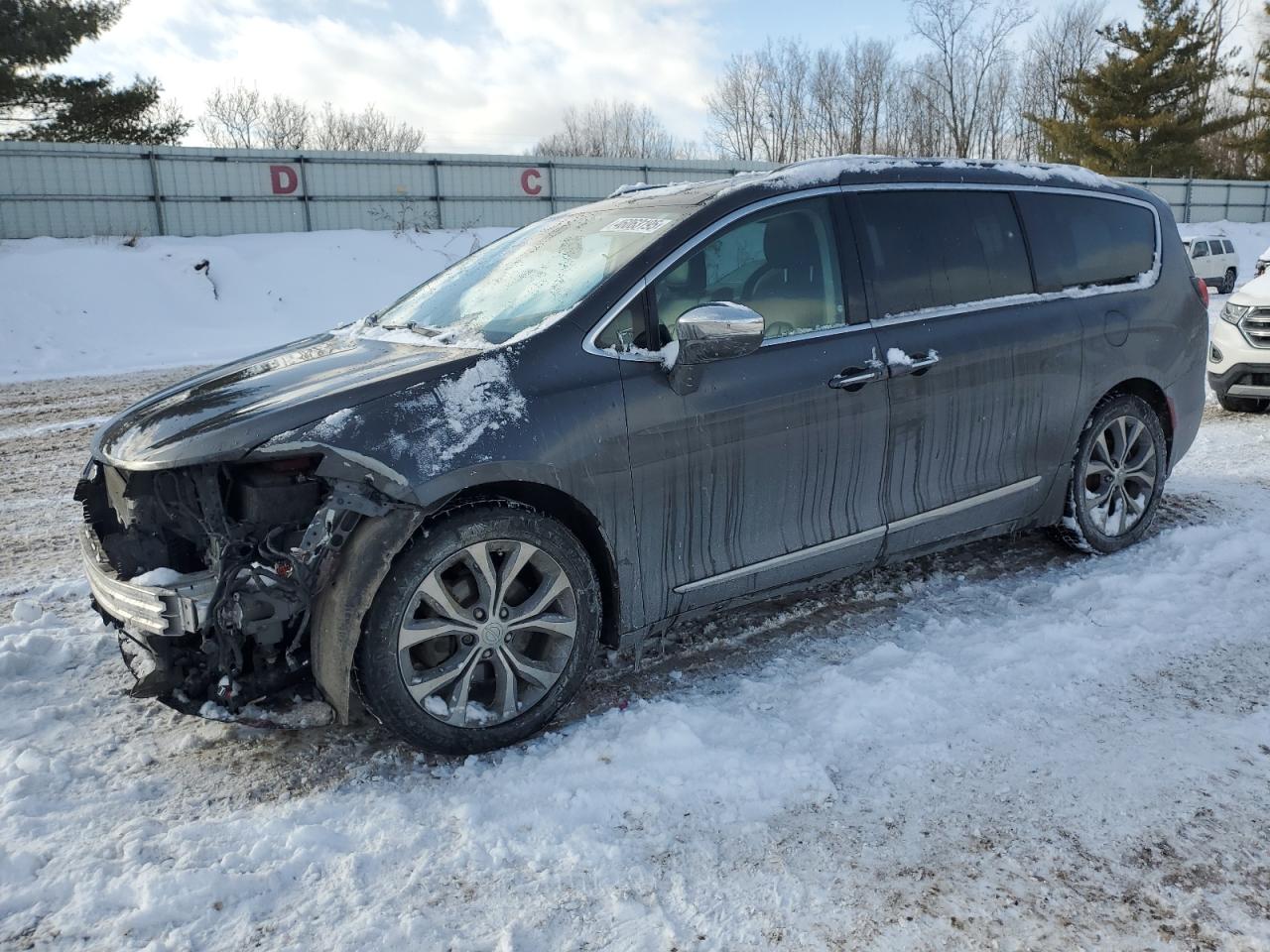 2019 Chrysler Pacifica - Image 1