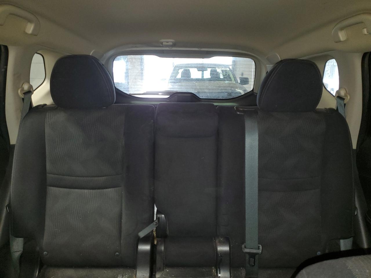 2014 Nissan Rogue - Image 10