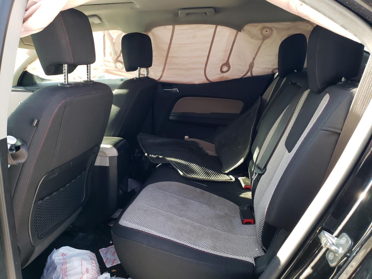 2015 Chevrolet Equinox - Image 11