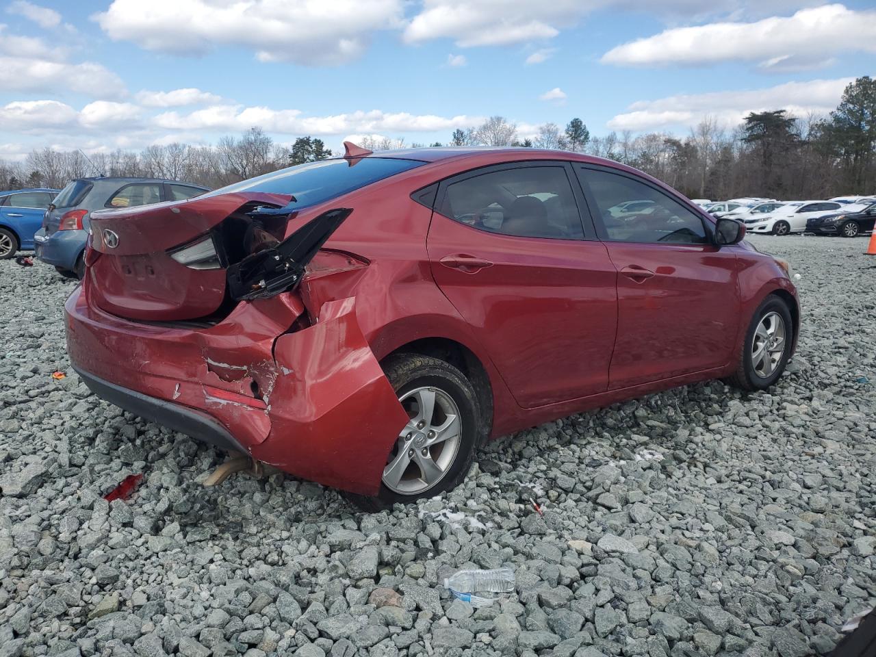 2014 Hyundai Elantra - Image 3