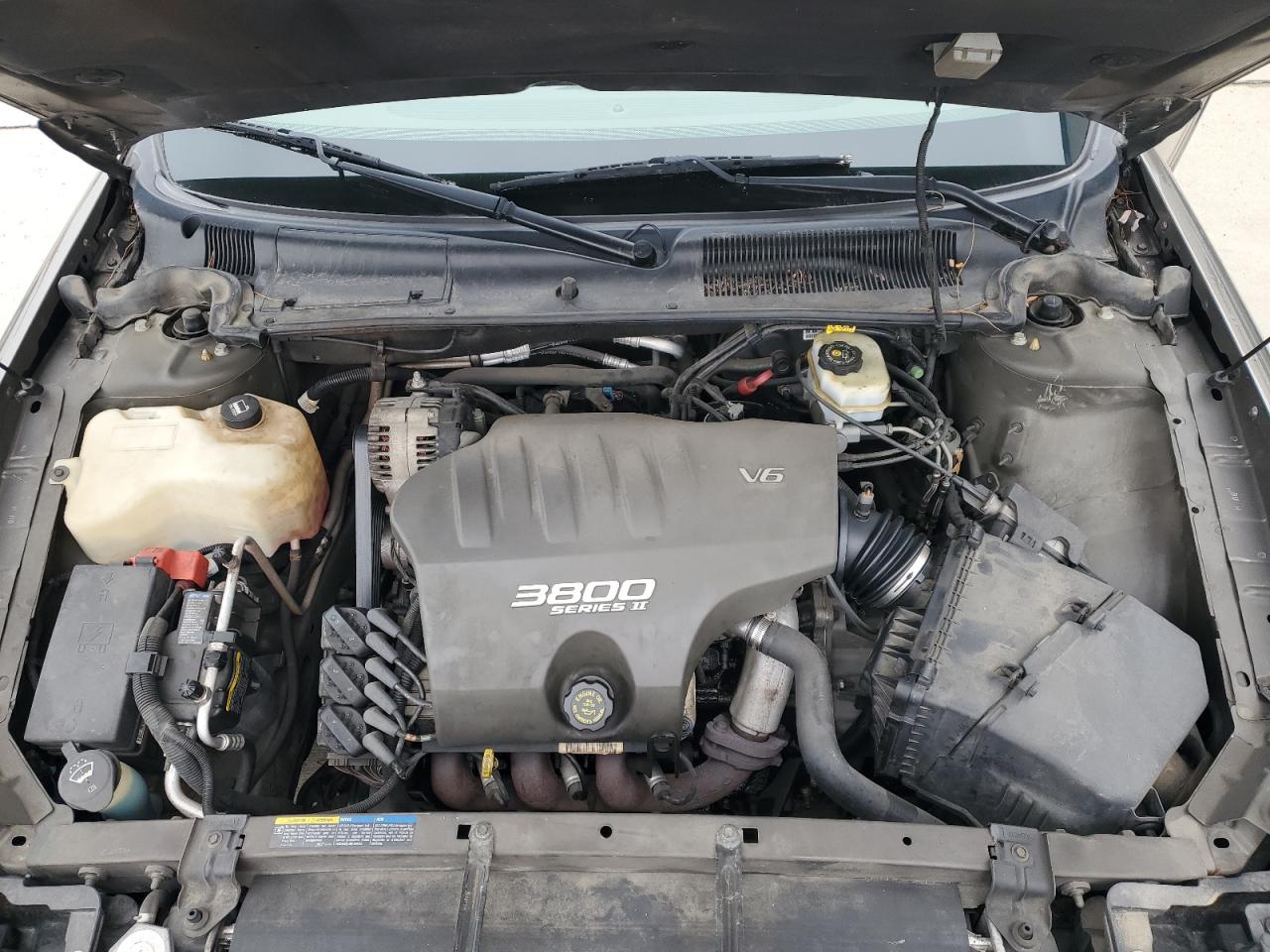 2002 Buick LeSabre - Image 11