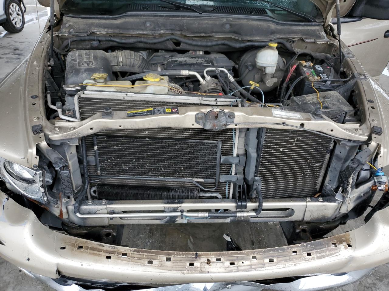 2005 Dodge RAM - Image 11