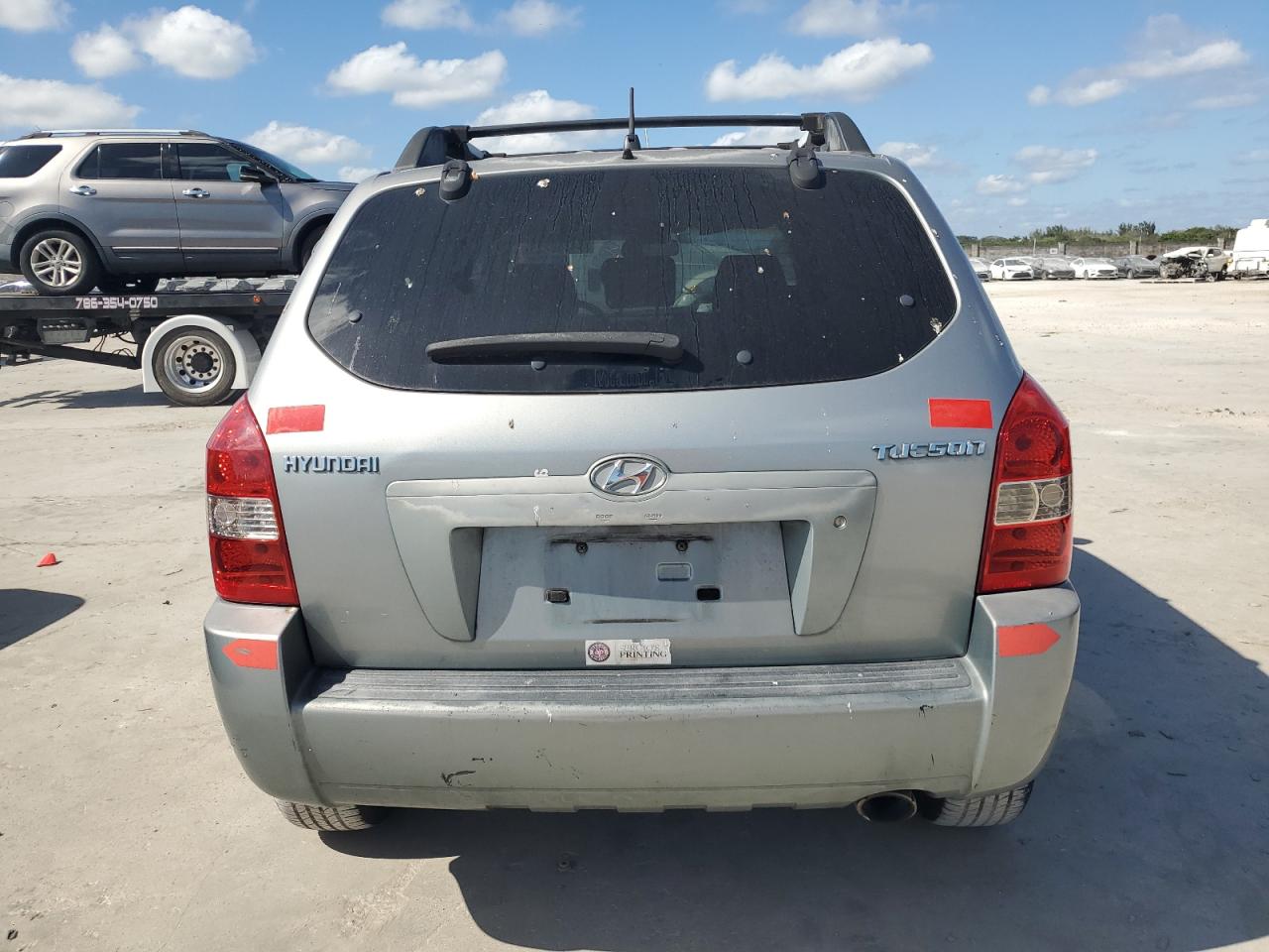 2005 Hyundai Tucson - Image 6