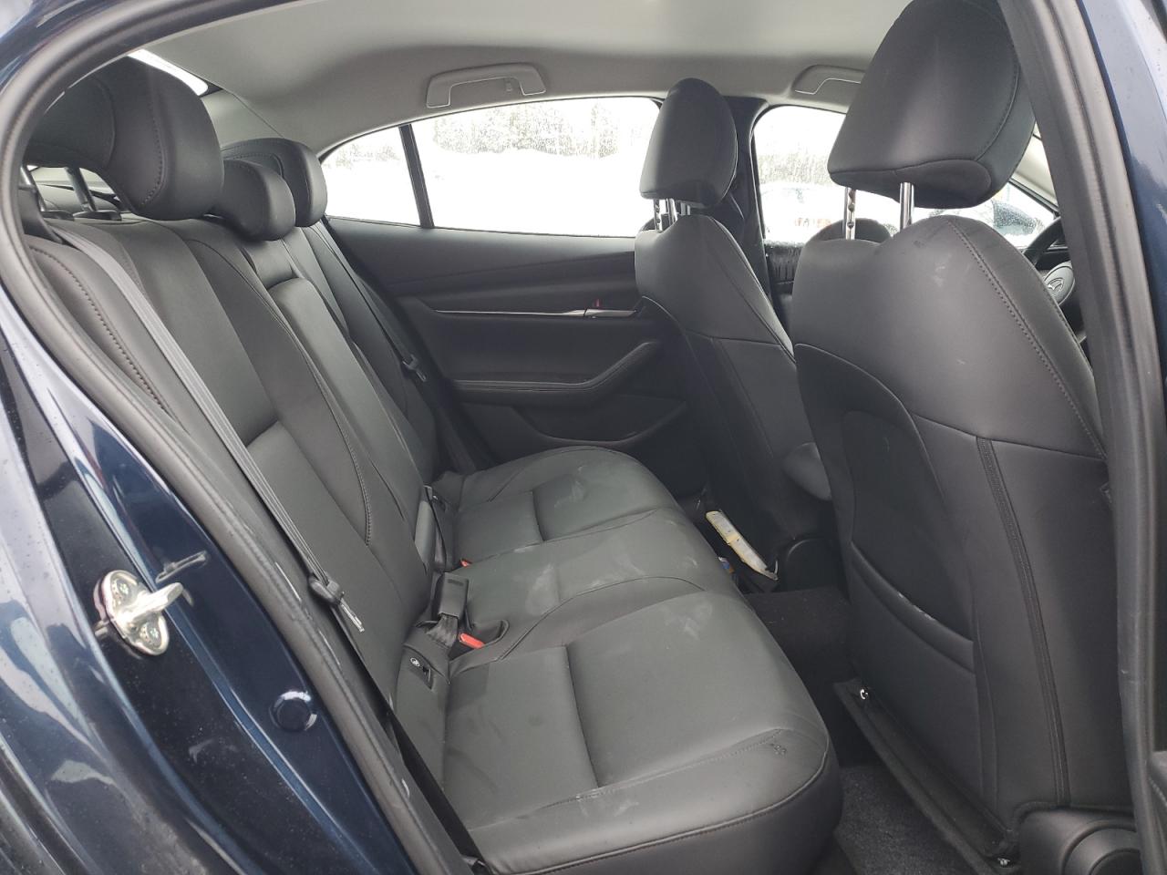 2021 Mazda 3 - Image 10