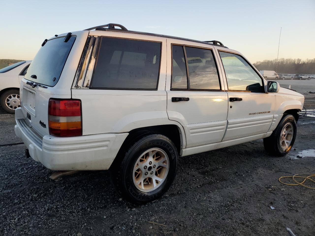 1996 Jeep Grand Cherokee - Image 3