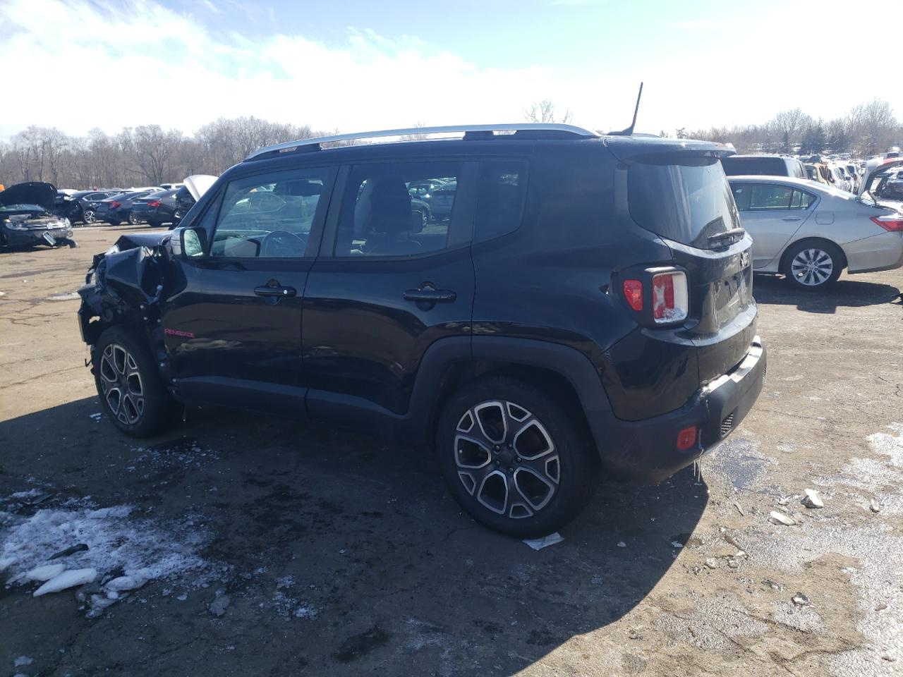 2016 Jeep Renegade - Image 2