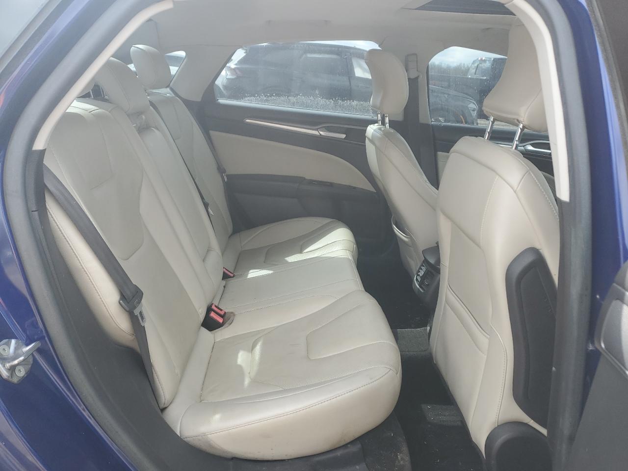 2015 Ford Fusion - Image 10